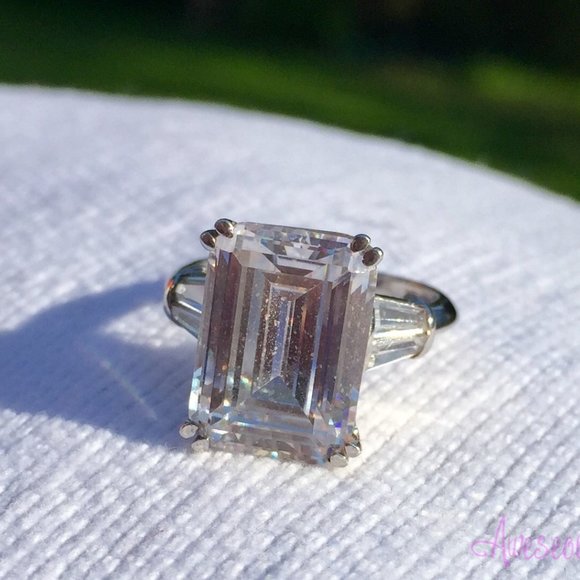 JTV Engagement Ring - CZ - Rhodium Plated - Sz 5.5 - Picture 3 of 8